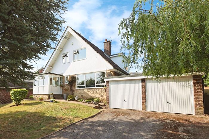 4 Bedroom Detached House For Sale In Summerfield Grove, Baildon, Shipley, BD17