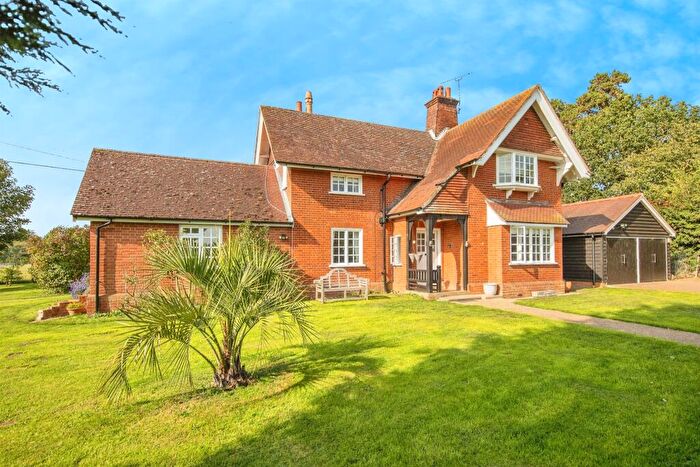 4 Bedroom Detached House For Sale In Easton Road, Hacheston, Woodbridge, IP13