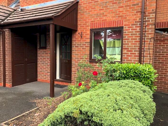 1 Bedroom Apartment To Rent In Peter James Court, Stafford, ST16
