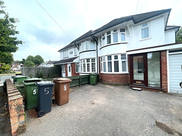 3 Bedroom Semi-Detached House To Rent In Ralph Road, Solihull, B90
