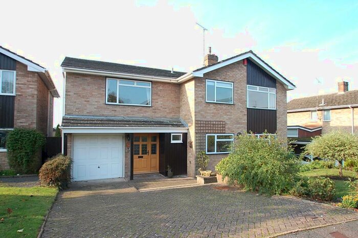 4 Bedroom Detached House To Rent In Wheelers Orchard, Chalfont St. Peter, Gerrards Cross, SL9