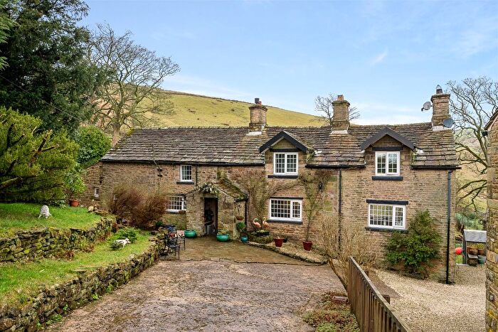 4 Bedroom Detached House For Sale In Lyme Handley, Whaley Bridge, High Peak, Cheshire, SK23