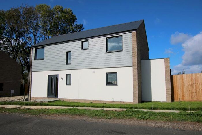 4 Bedroom Detached House To Rent In Waterford Lane, Cherry Willingham, LN3