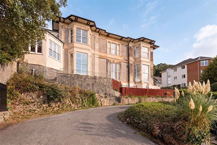 2 Bedroom Flat For Sale In South Road, Weston-Super-Mare, BS23