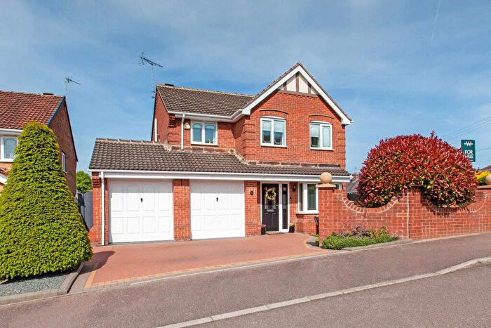 4 Bedroom Detached House For Sale In Ambleside Drive, Bolsover, S44