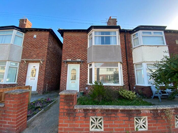 3 Bedroom Semi-Detached House For Sale In Warrenhouse Road, Brighton-Le-Sands, Liverpool, L22