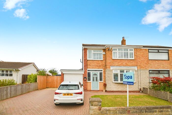3 Bedroom Semi-Detached House For Sale In Whitehouse Road, Billingham, TS22