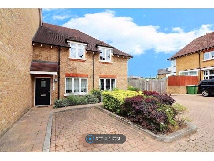 1 Bedroom Flat To Rent In Huntington Close, Bexley, DA5