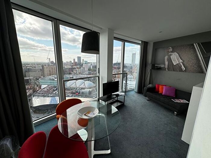 Studio To Rent In New Street, Birmingham, B2