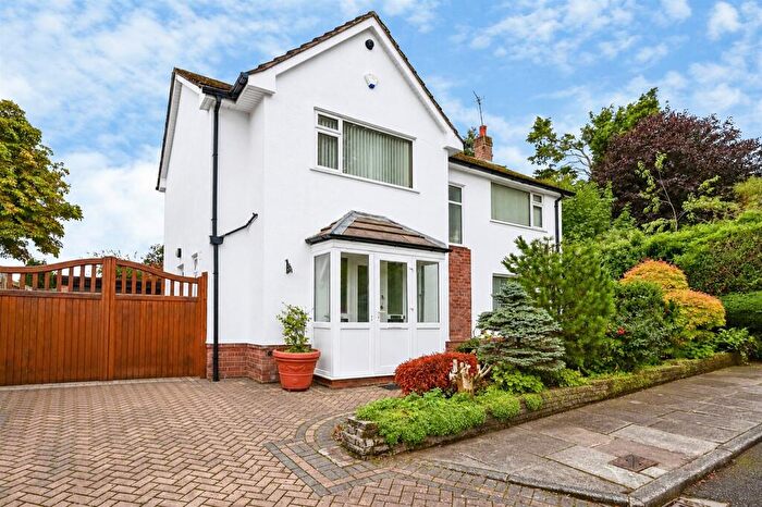 4 Bedroom Detached House For Sale In Longworth Way, Liverpool, L25