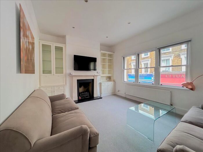 2 Bedroom Flat To Rent In Portobello Road, London, W11