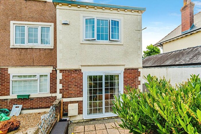 2 Bedroom End Of Terrace House For Sale In Park Street, Bridgend, CF31