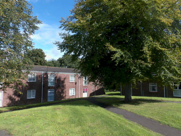 1 Bedroom Apartment To Rent In Willows Close, Washington, NE38