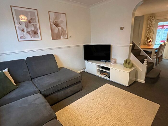 3 Bedroom Detached House To Rent In Armthorpe, Doncaster, DN3