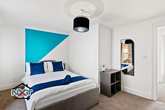 4 Bedroom Terraced House To Rent In Upper North Street, London, E14