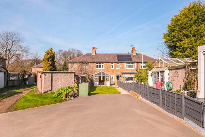 3 Bedroom Terraced House For Sale In Well Grove, Brighouse, HD6