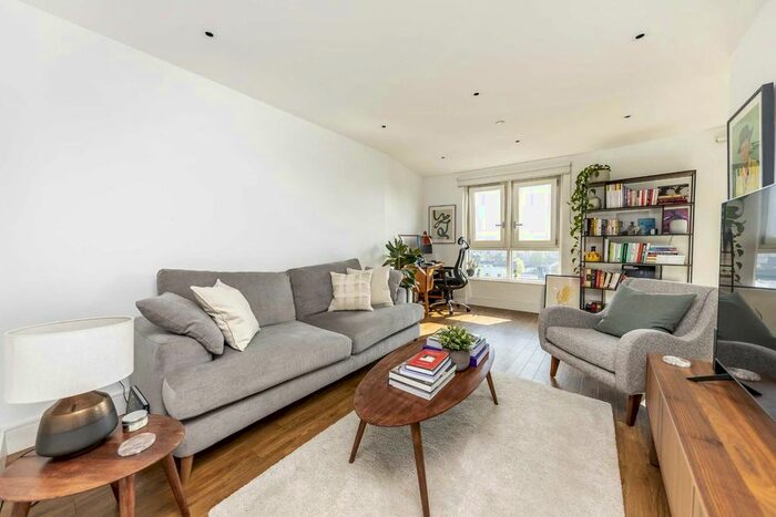 1 Bedroom Flat To Rent In Queensland Road, London, N7