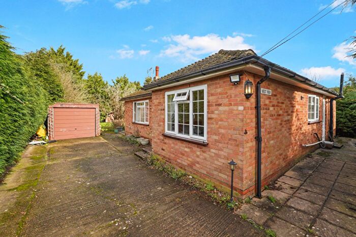 3 Bedroom Detached Bungalow For Sale In Amsbury Road, Coxheath, ME17