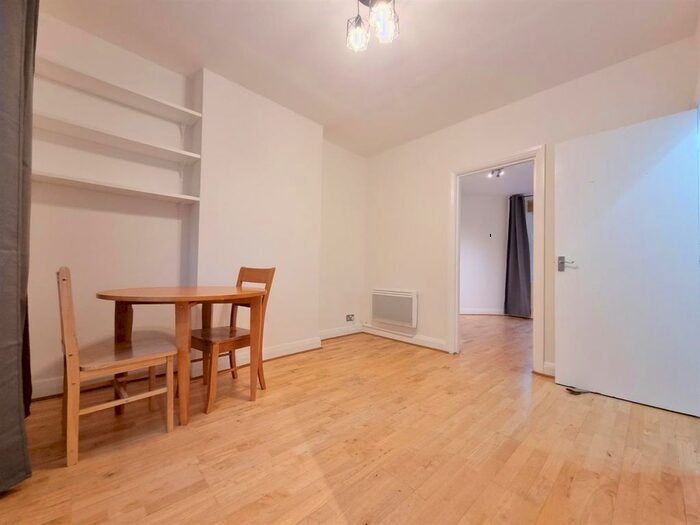 1 Bedroom Flat To Rent In Hackney Road, Shoreditch, E2