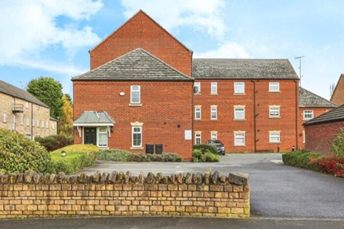 2 Bedroom Flat To Rent In Millbank Place, Nottingham, NG6