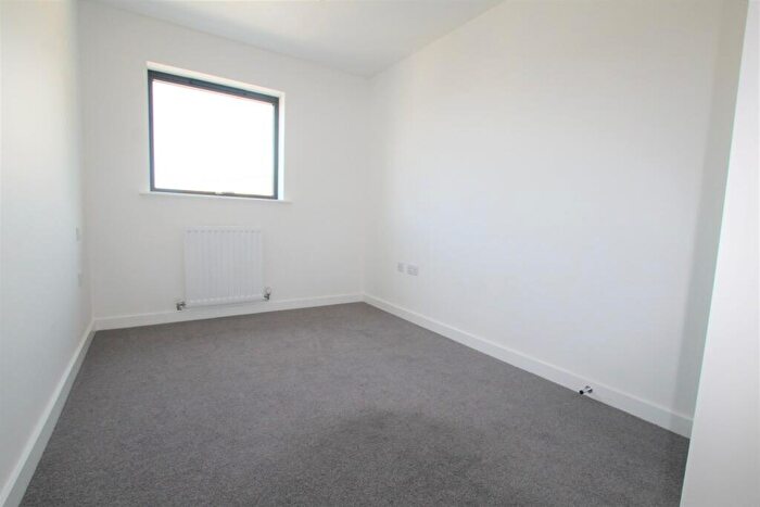 2 Bedroom Apartment To Rent In Harecastle House, Waterside Way, NG2