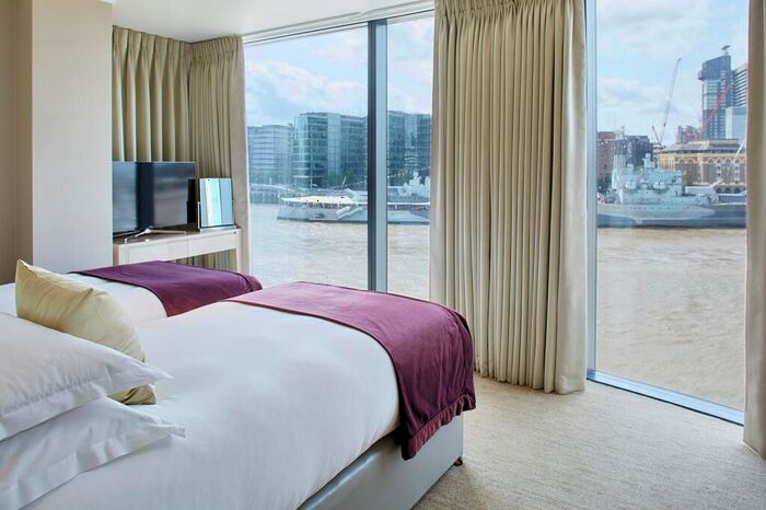 2 Bedroom Apartment To Rent In Tower Bridge, EC3R