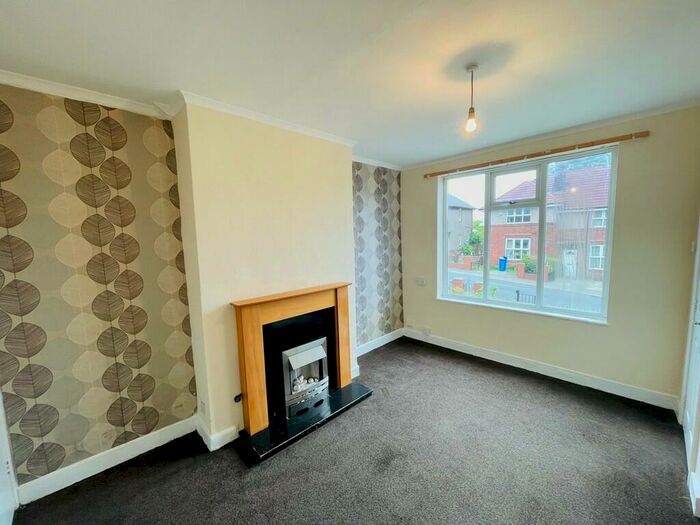 2 Bedroom Terraced House To Rent In Paddock Crescent, Arbourthorne, S2
