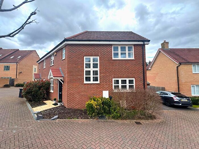 3 Bedroom Property For Sale In Simms Place, Potton, Sandy, SG19