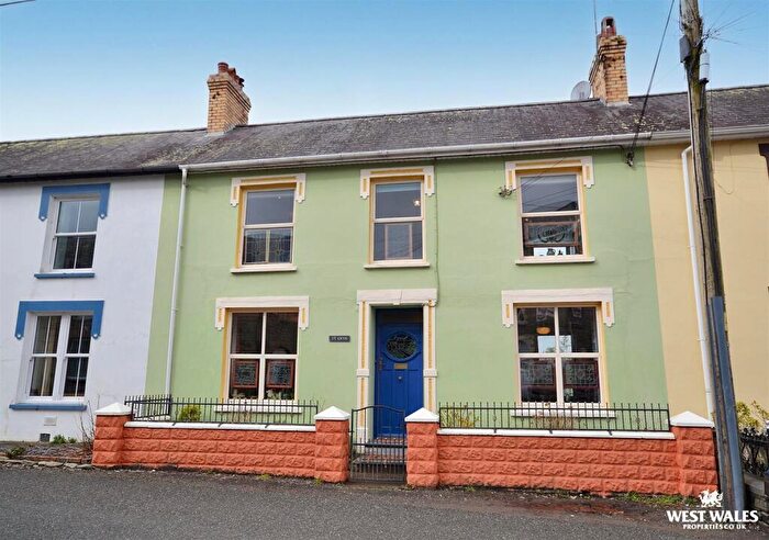3 Bedroom Terraced House For Sale In Dre-Fach Felindre, Llandysul, SA44