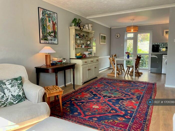 3 Bedroom Terraced House To Rent In Southwood Avenue, Bristol, BS9