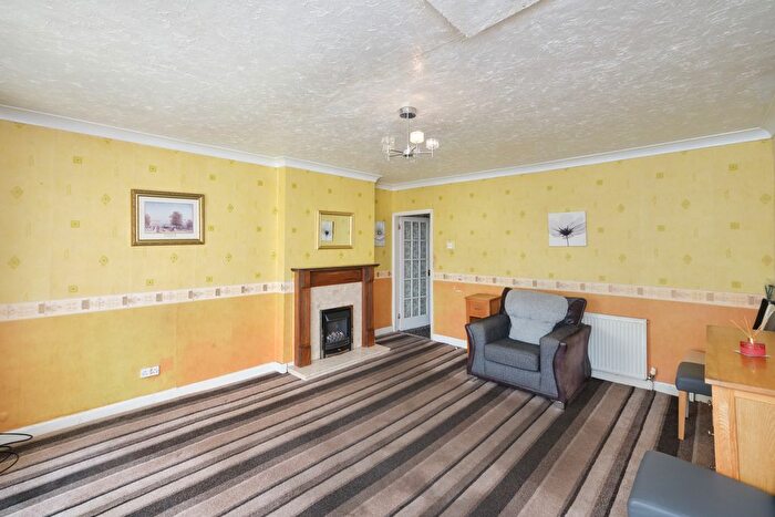 2 Bedroom Semi-Detached House For Sale In Swinbrook Grove, Great Barr, Birmingham, B44