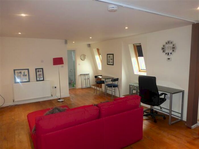 Studio To Rent In Siddlesham, Chichester, PO20