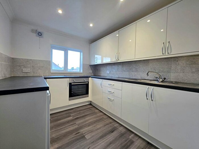 1 Bedroom Flat To Rent In Narrow Way, Bromley, BR2