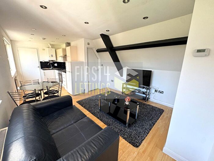 1 Bedroom Flat To Rent In Alexandra Road, Stoneygate, LE2