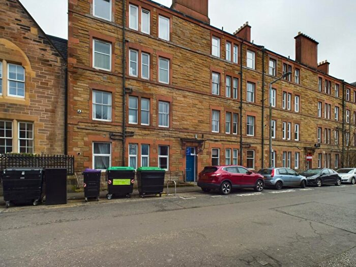 1 Bedroom Flat To Rent In Bryson Road, Polwarth, Edinburgh, EH11