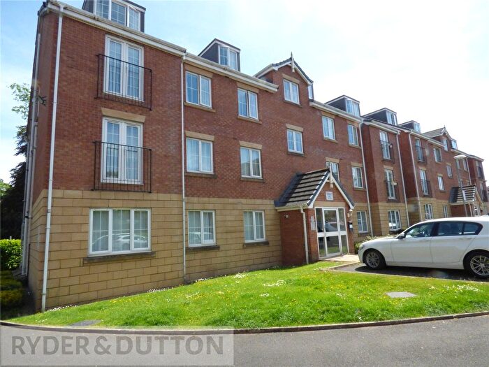2 Bedroom Flat To Rent In Canberra Way, Rochdale, Greater Manchester, OL11