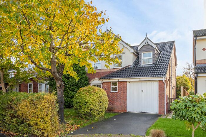 3 Bedroom Detached House For Sale In Kensington Road, York, YO30