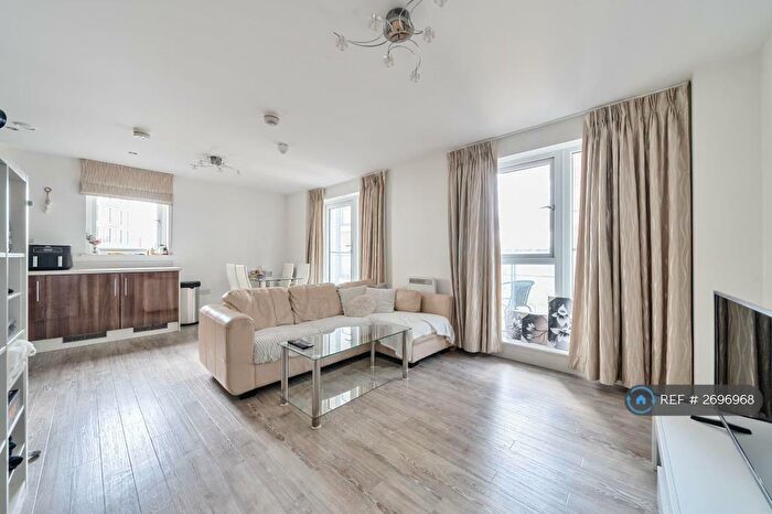 2 Bedroom Flat To Rent In Nankeville Court, Woking, GU22