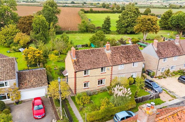 3 Bedroom Semi-Detached House For Sale In Daisyfield, Rimpton, Yeovil, BA22