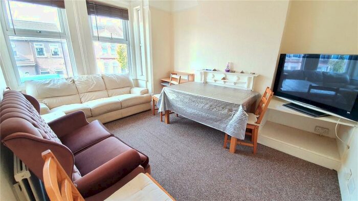 2 Bedroom Apartment To Rent In Spencer Road, Harrow, HA3