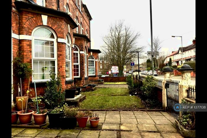 1 Bedroom Flat To Rent In George Street, Prestwich, Manchester, M25