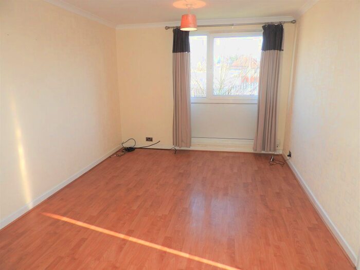 2 Bedroom Flat To Rent In Charlesway Court, Lea Road, Lea, Preston PR2