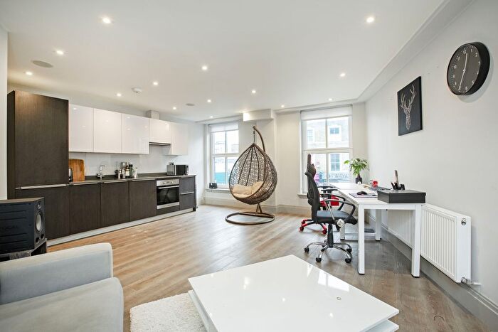 1 Bedroom Flat To Rent In Fulham Road, London, SW6