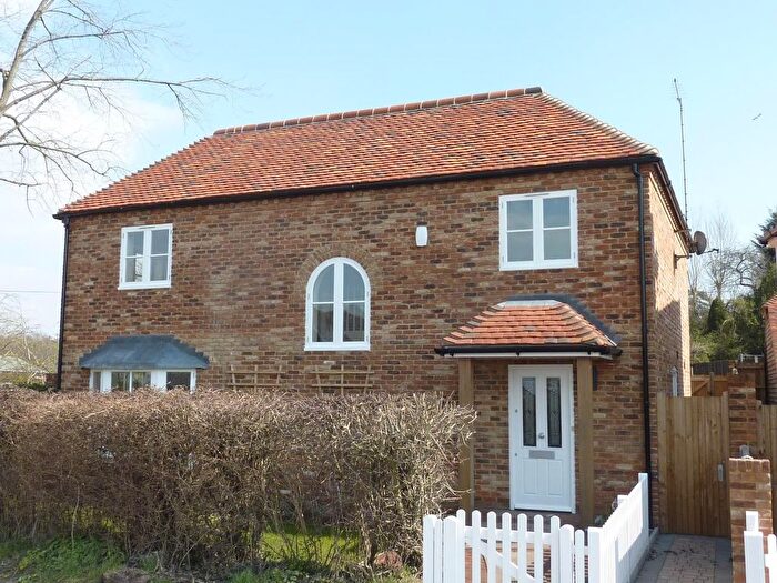 4 Bedroom Detached House To Rent In Station Road, Tenterden, Kent, TN30