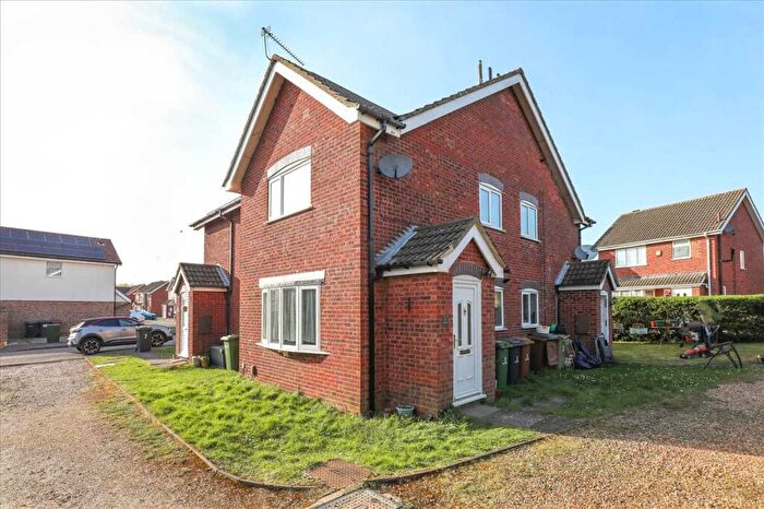 1 Bedroom Terraced House To Rent In Dale Avenue, Wellingborough, NN8