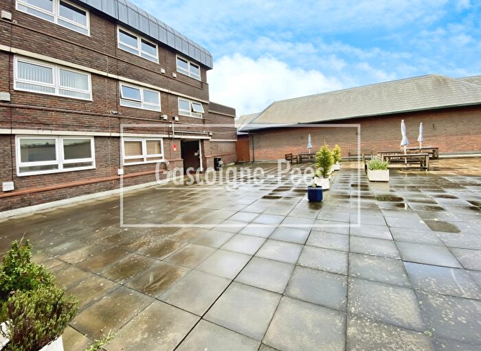 Apartment To Rent In Friary House, Guildford, GU1