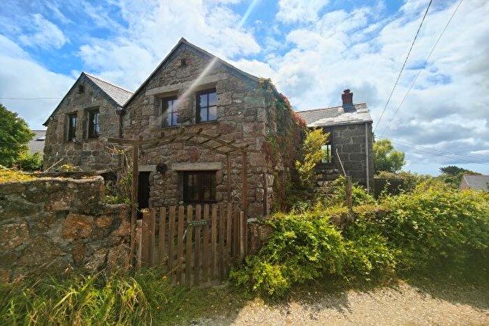 3 Bedroom Property To Rent In Heamoor, Penzance, TR20