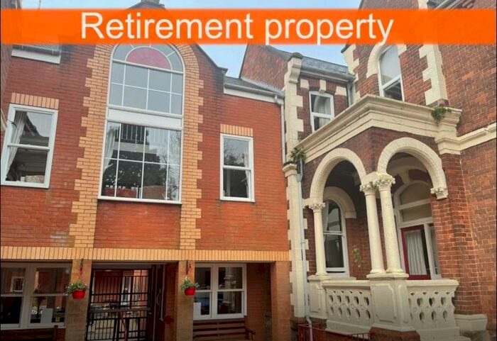 1 Bedroom Ground Flat To Rent In Grosvenor Place, Exeter, EX1