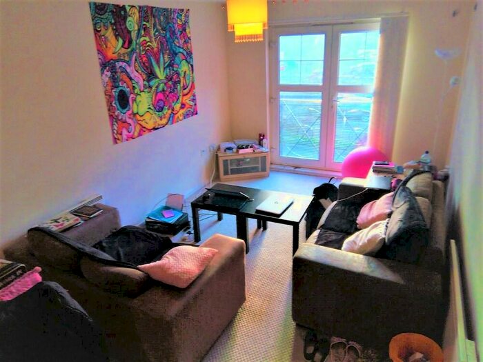 1 Bedroom Flat To Rent In Linen Quarter, Denmark Rd, Hulme, Manchester, M15