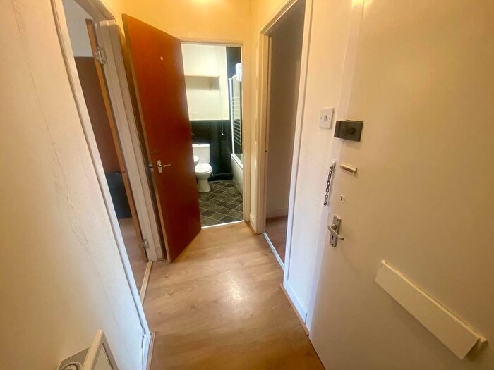 1 Bedroom Flat To Rent In Peddie Street, Dundee (Off Blackness Road), DD1